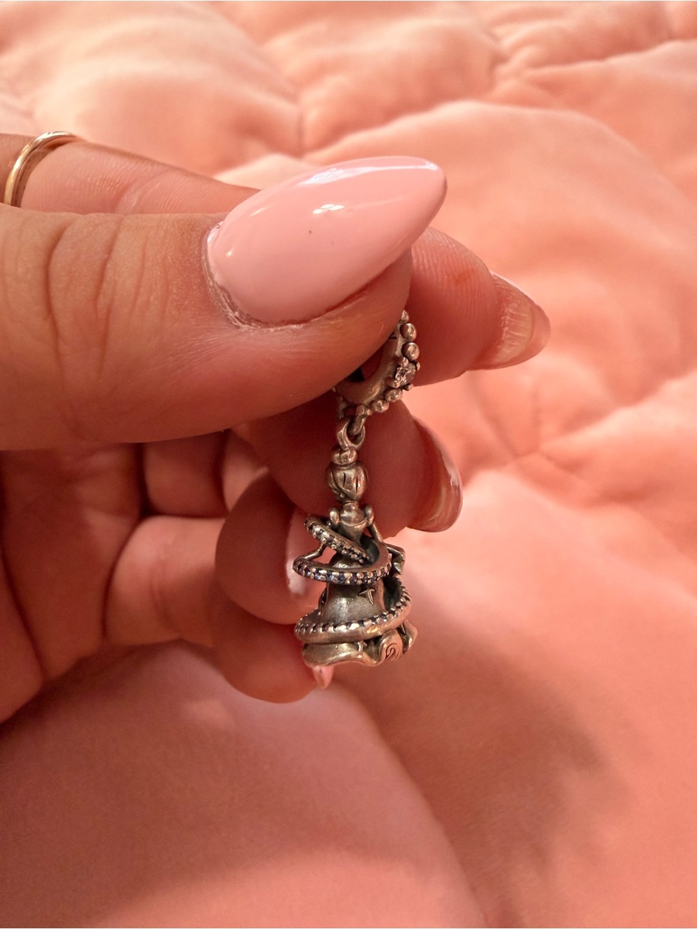 Pandora Cinderella 75th anny Charm - Picture 2 of 4